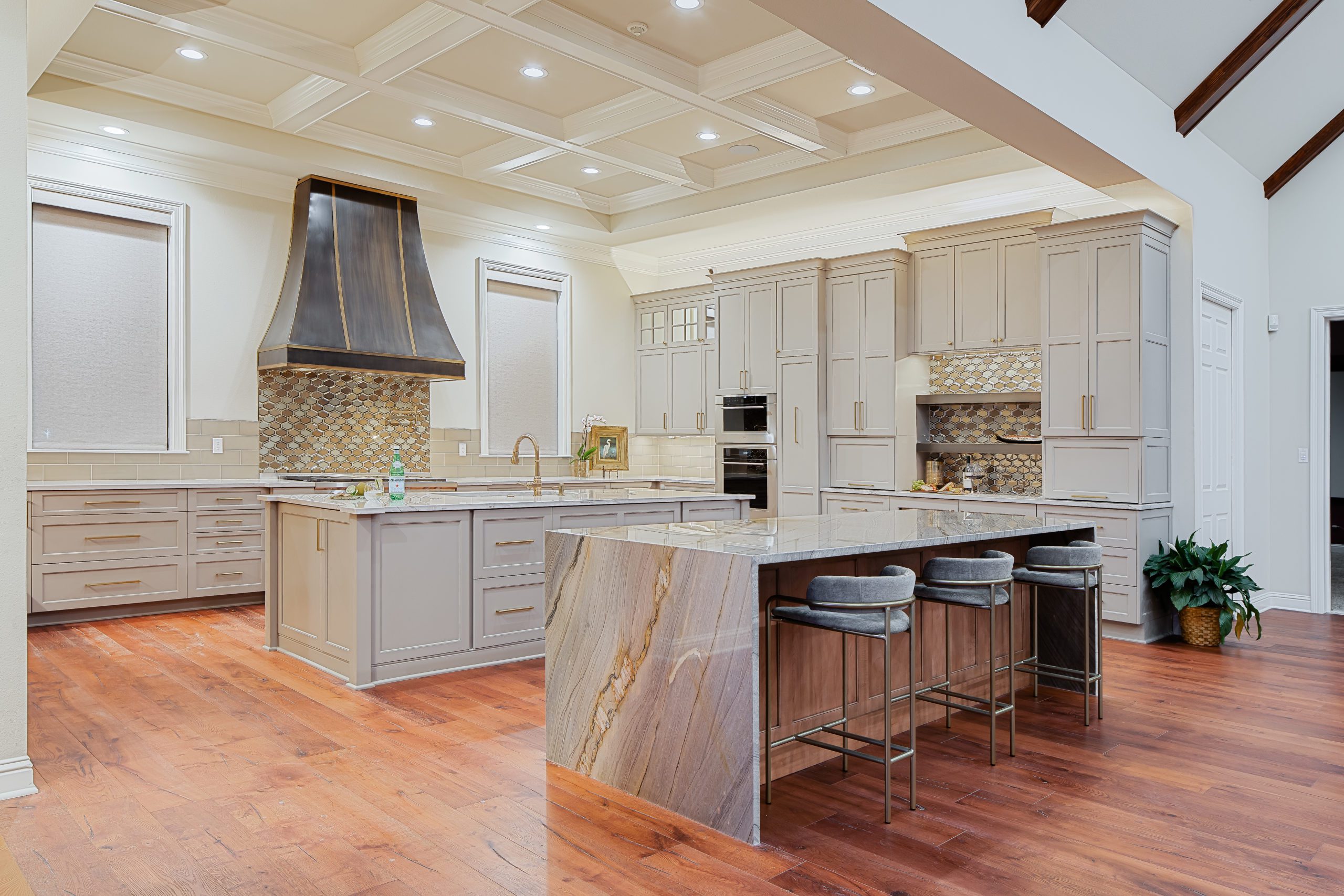 THE COTTAGE E. RIDGE NEW KITCHEN CRYSTAL SIDE ANGLE FULL VIEW